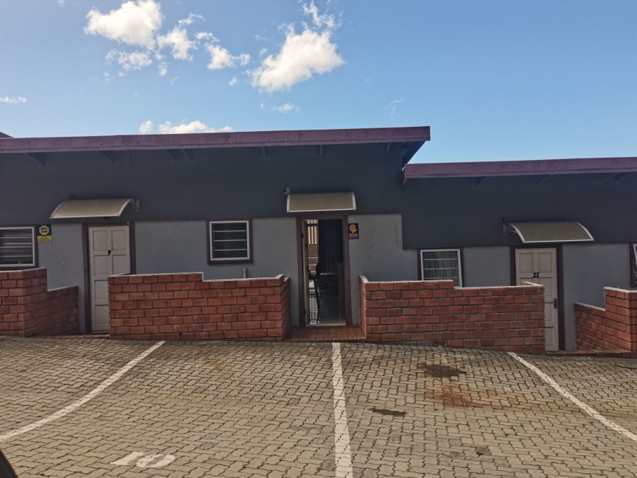 1 Bedroom Property for Sale in Richmond Hill Eastern Cape